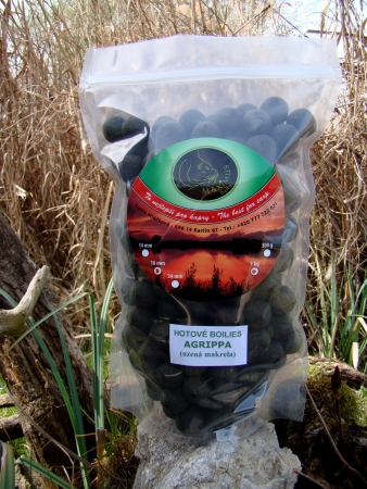 Boilie Agrippa 1 kg (uzená makrela)