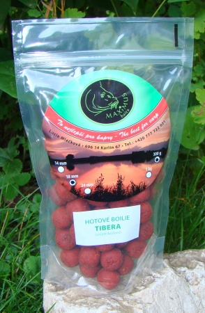 Hotové boilie Tibera (višeň/koření) 300 g