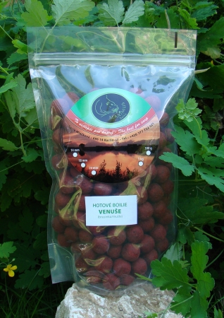 Boilie Venuše 1 kg (brusinka/mušle)