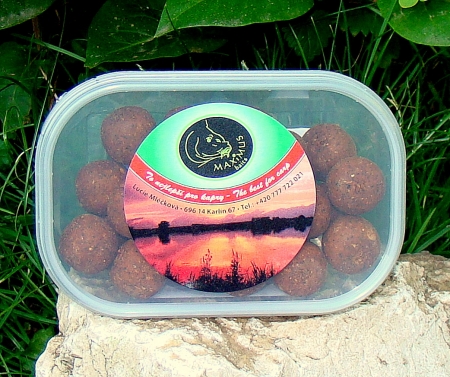 Boilie D�monika 100 g (olihe�/chilli)